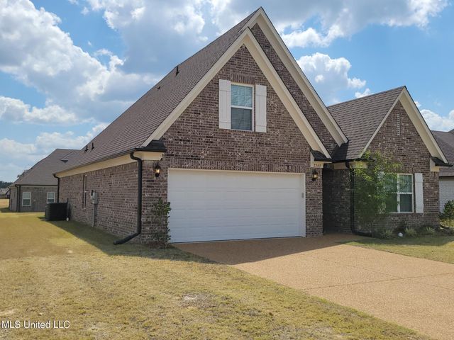 2263 Dela Drive, Southaven, MS 38672