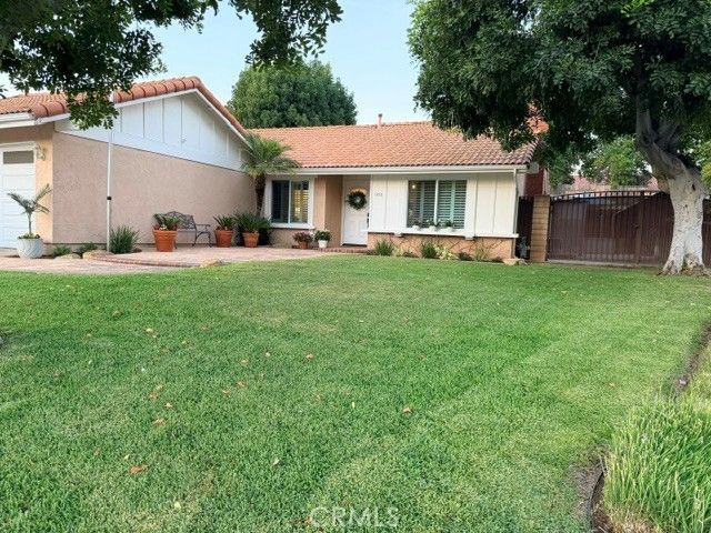 1350 Paseo Cielo, San Dimas, CA 91773