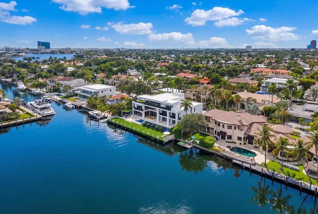 414 ROYAL PLAZA Drive, Fort Lauderdale, FL 33301