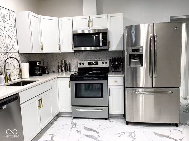 1305 Ringgold Avenue, Indianapolis, IN 46203
