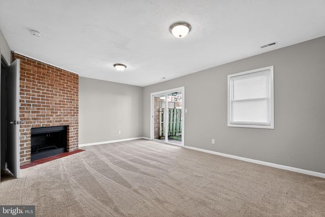 26 MAPLE HOLLOW CT, Baltimore, MD 21234