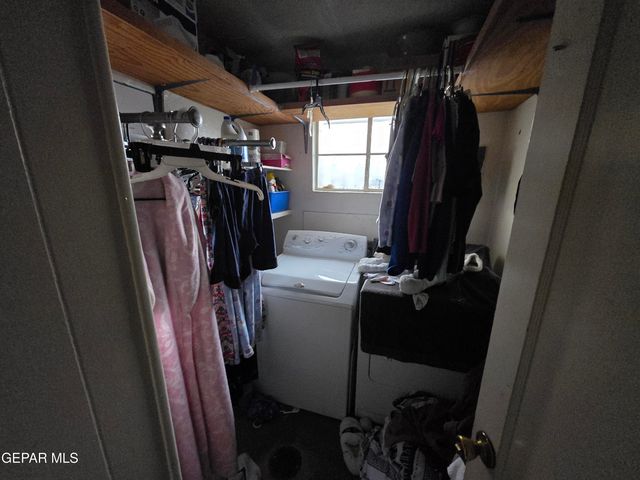 8811 NEPTUNE Street, El Paso, TX 79904