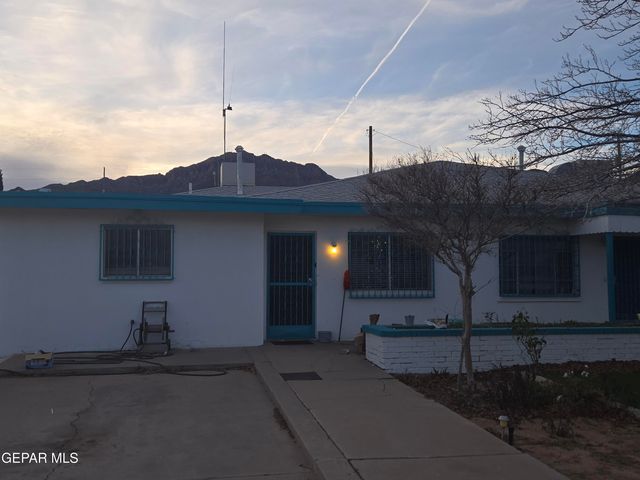 8811 NEPTUNE Street, El Paso, TX 79904