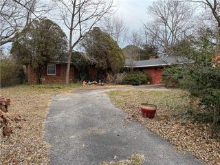 3790 E Fox Hunter Road, Fayetteville, AR 72701