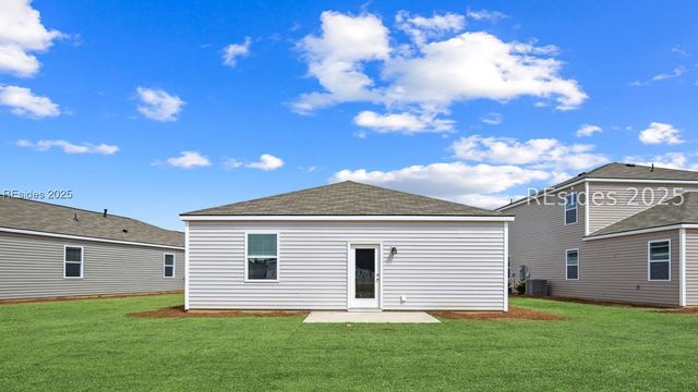 1200 Sanctum St, Ridgeland, SC 29936