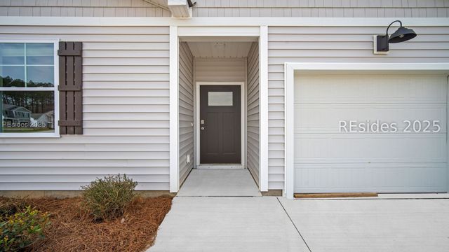 1200 Sanctum St, Ridgeland, SC 29936