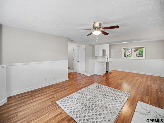 7433 Collister Road, Lincoln, NE 68516