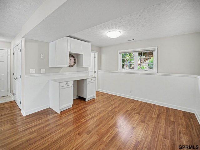 7433 Collister Road, Lincoln, NE 68516