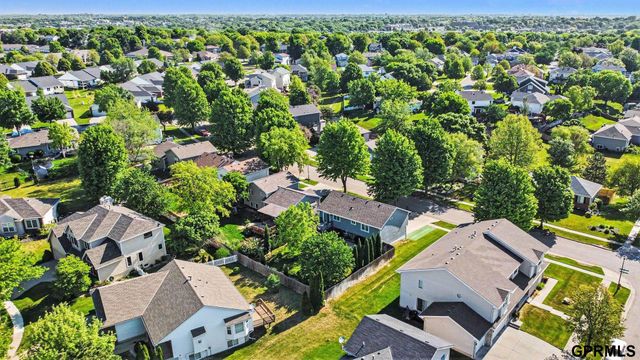 7433 Collister Road, Lincoln, NE 68516