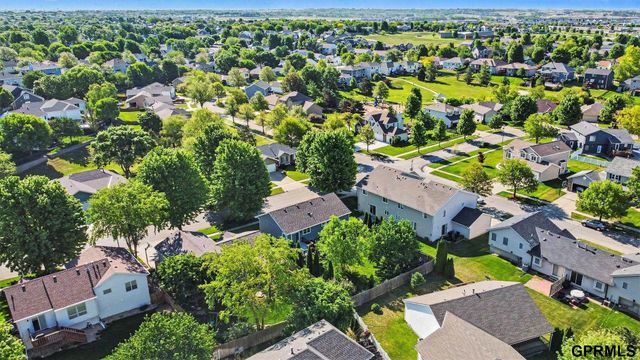 7433 Collister Road, Lincoln, NE 68516