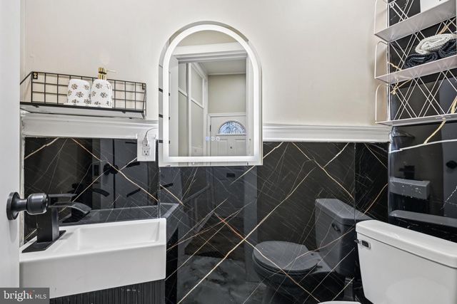 5702 BELMAR TER, Philadelphia, PA 19143