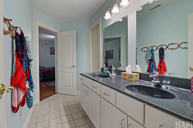 2708 Whiting Court, Mchenry, IL 60050