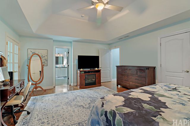 2708 Whiting Court, Mchenry, IL 60050
