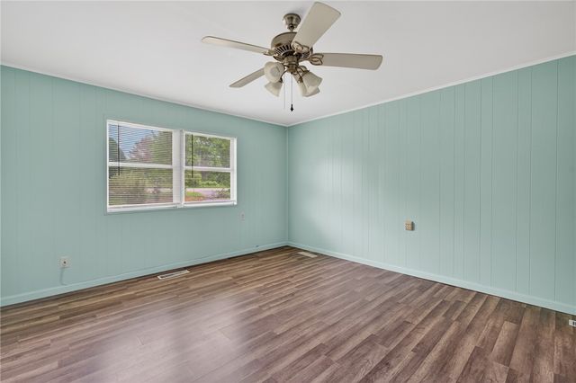6415 N Highway 96, Lavaca, AR 72941