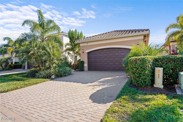 11552 Riverstone LN, Fort Myers, FL 33913