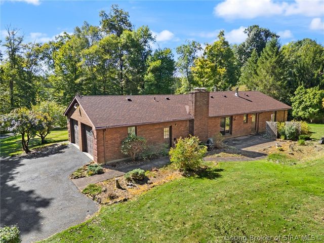 8886 Rufing Road, Greenville, IN 47124