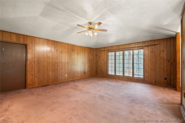 8886 Rufing Road, Greenville, IN 47124