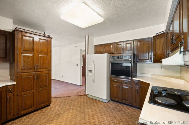 8886 Rufing Road, Greenville, IN 47124