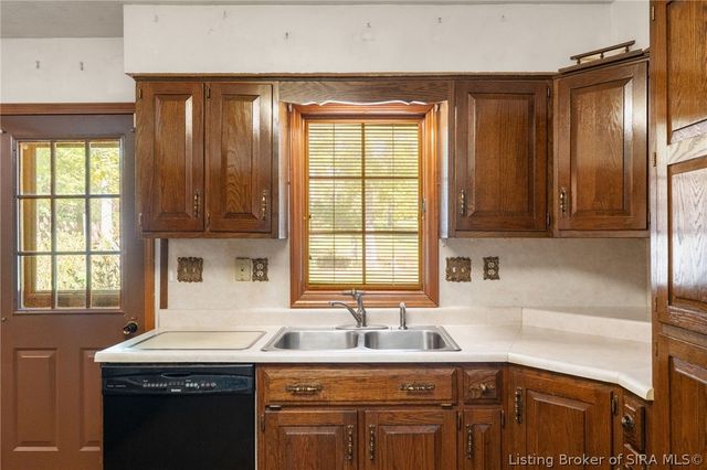 8886 Rufing Road, Greenville, IN 47124