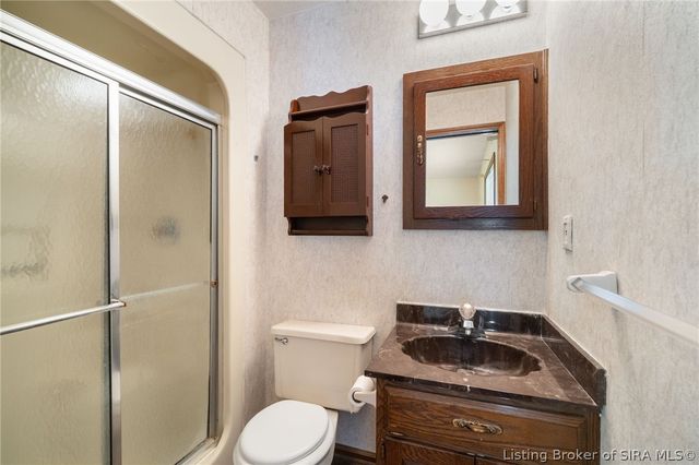 8886 Rufing Road, Greenville, IN 47124