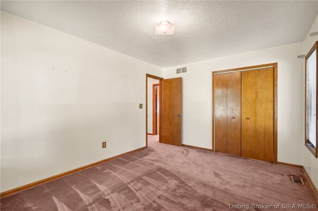 8886 Rufing Road, Greenville, IN 47124