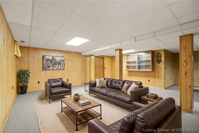 8886 Rufing Road, Greenville, IN 47124