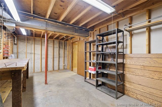 8886 Rufing Road, Greenville, IN 47124