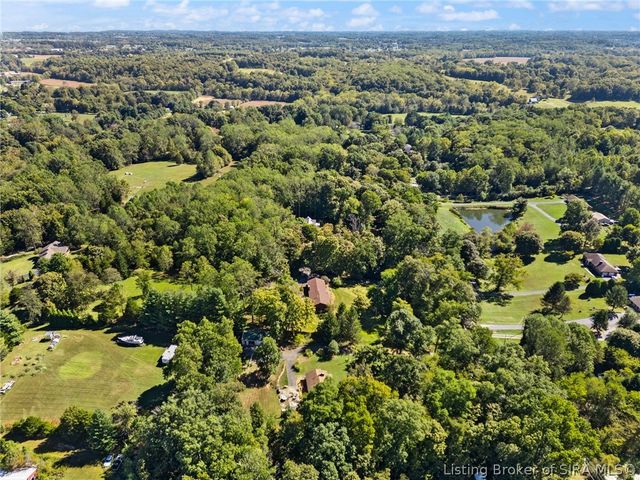 8886 Rufing Road, Greenville, IN 47124