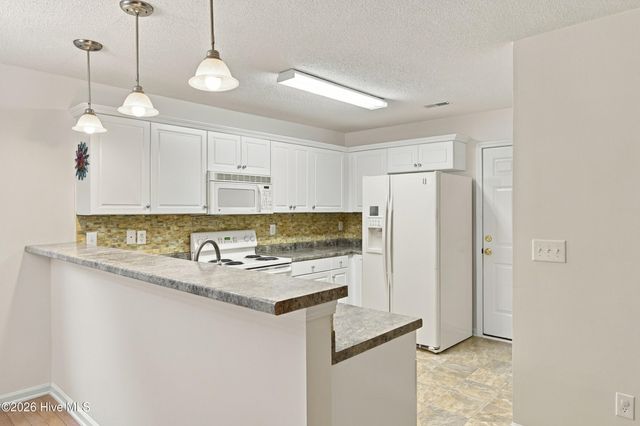 643 Lanvale Hills Circle, Leland, NC 28451