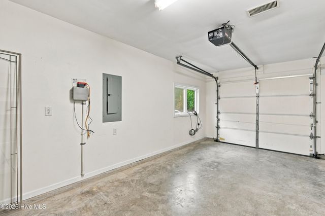 643 Lanvale Hills Circle, Leland, NC 28451