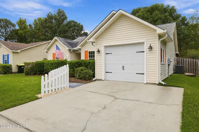 643 Lanvale Hills Circle, Leland, NC 28451
