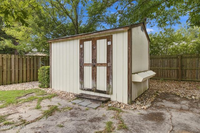 643 Lanvale Hills Circle, Leland, NC 28451
