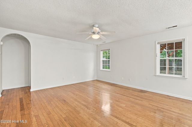 643 Lanvale Hills Circle, Leland, NC 28451