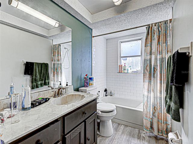 1362 NEWTON STREET, Port Charlotte, FL 33952