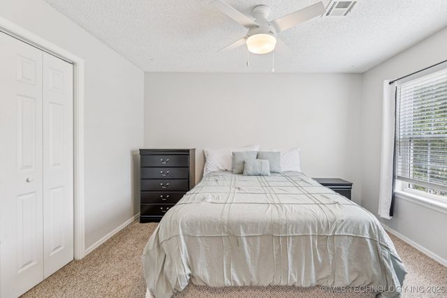 7948 S 86th East Place, Tulsa, OK 74133