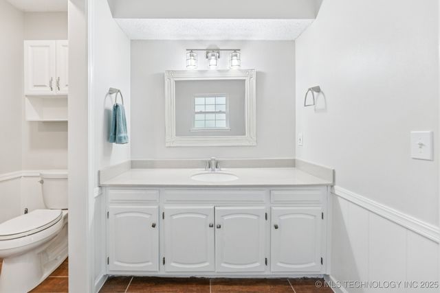 7948 S 86th East Place, Tulsa, OK 74133