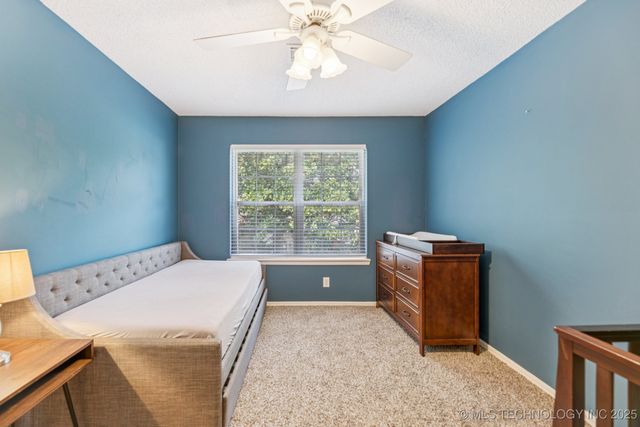 7948 S 86th East Place, Tulsa, OK 74133