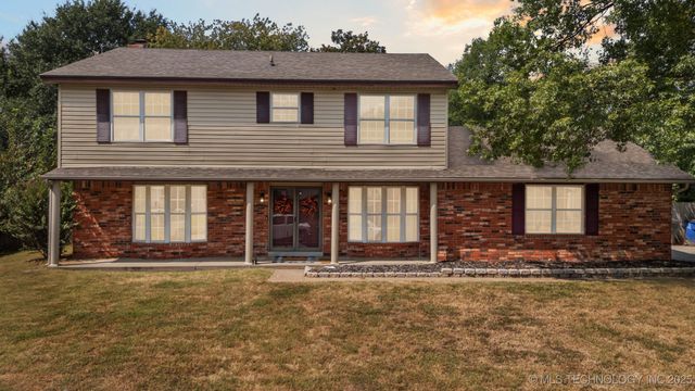 7948 S 86th East Place, Tulsa, OK 74133