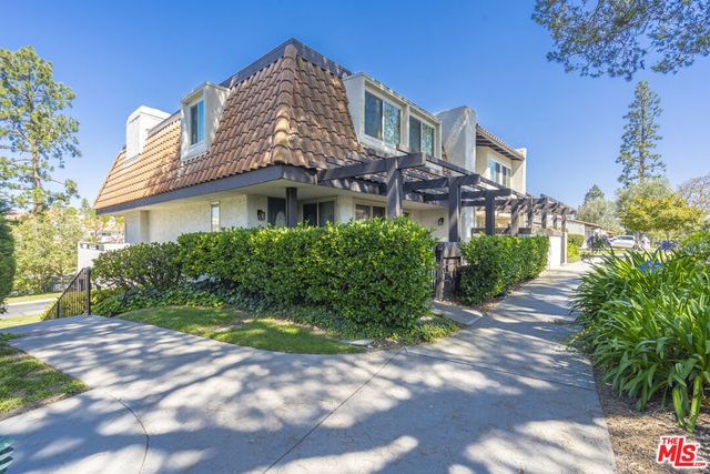 20 Sycamore Lane, Rolling Hills Estates, CA 90274
