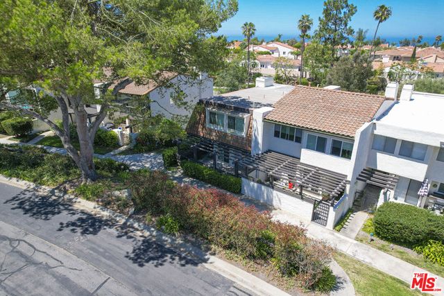 20 Sycamore Lane, Rolling Hills Estates, CA 90274