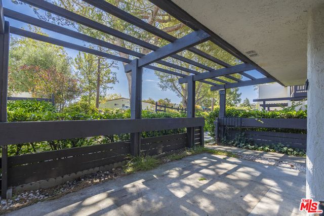 20 Sycamore Lane, Rolling Hills Estates, CA 90274