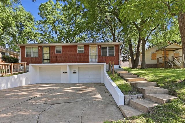 10819 E Westport Road, Independence, MO 64052