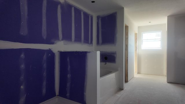 472 Creekside Drive, Commercial Point, OH 43116