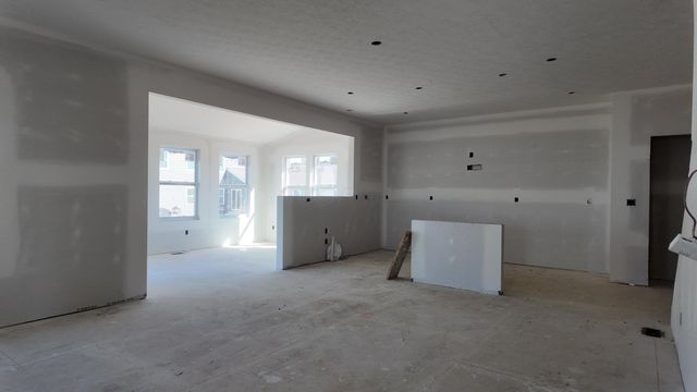 472 Creekside Drive, Commercial Point, OH 43116