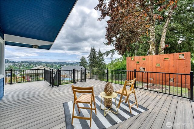 19656 Patriot Lane NW, Poulsbo, WA 98370