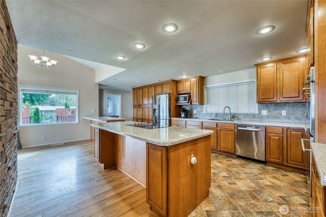 19656 Patriot Lane NW, Poulsbo, WA 98370