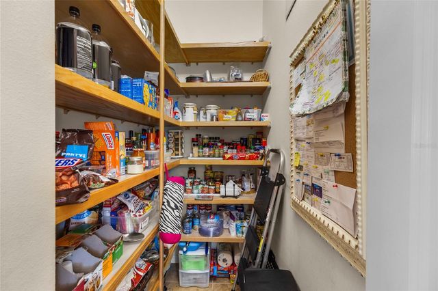 11034 BARNSLEY DRIVE, Venice, FL 34293