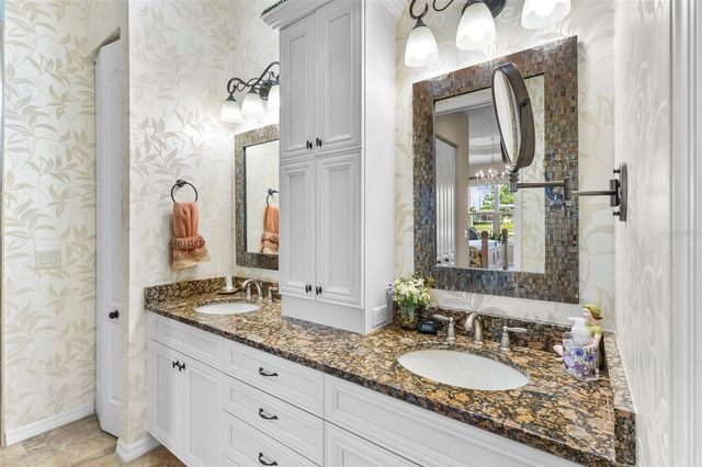 11034 BARNSLEY DRIVE, Venice, FL 34293