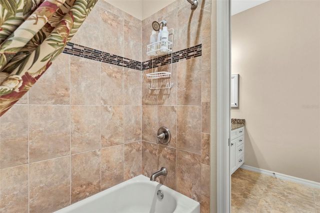 11034 BARNSLEY DRIVE, Venice, FL 34293