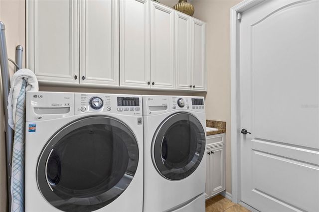 11034 BARNSLEY DRIVE, Venice, FL 34293